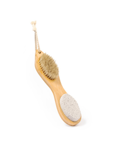 Exfoliating brush